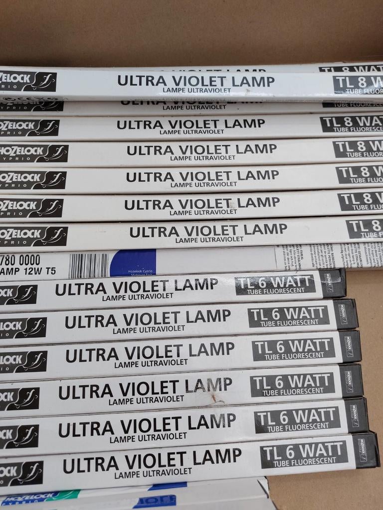 Grote partij A merk UVC lampen  (winkelwaarde ruim €850,-), Tuin en Terras, Buitenverlichting, Ophalen of Verzenden, Nieuw