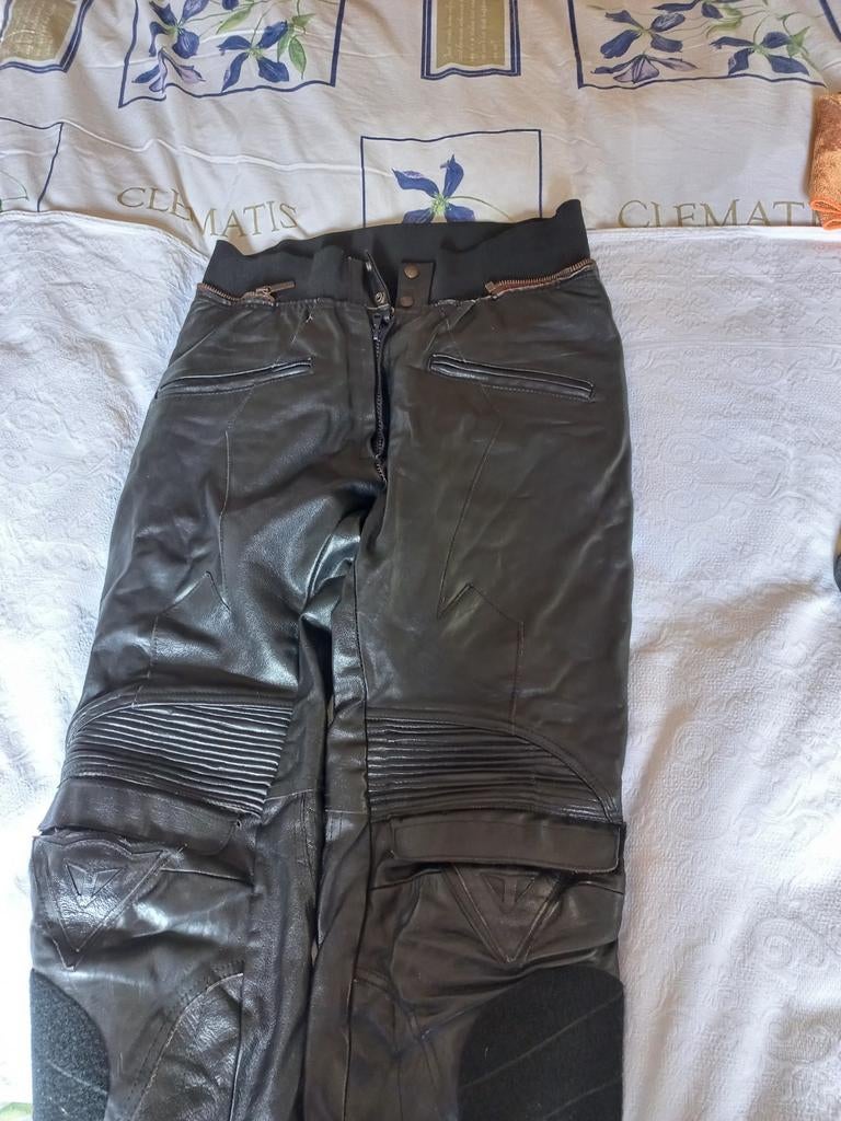 Lederen zwarte motorbroek maat M, Ophalen of Verzenden