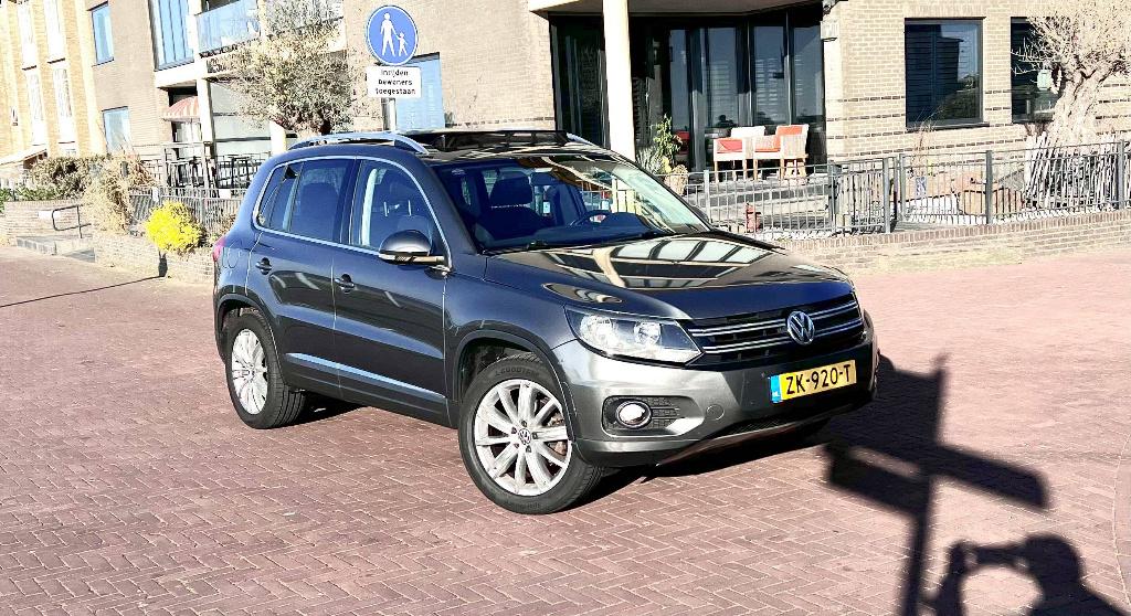 Volkswagen 2013 Grijs TSI 2.0 automaat, Auto's, Automaat, 1984 cc, Leder, Particulier