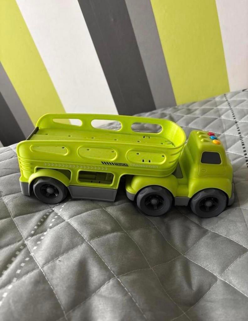 Speelgoed truck met oplegger, 5 autootjes en geluid, Kinderen en Baby's, Speelgoed | Speelgoedvoertuigen, Ophalen of Verzenden