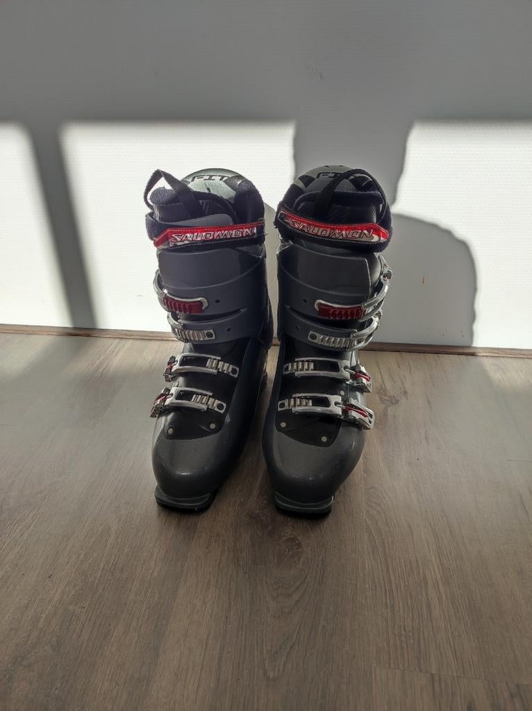 Salomon skischoenen maat 29 - Slechts 3 dagen gedragen, Sport en Fitness, Skiën en Langlaufen, Schoenen, Zo goed als nieuw, Skiën