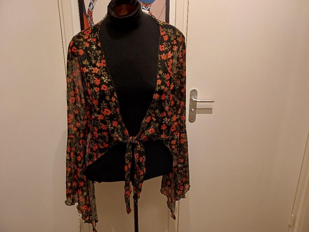 Nieuwstaat zwart rood bolero bloes Shein mt 3XL, Overige kleuren, Maat 46/48 (XL) of groter, Ophalen of Verzenden, Zo goed als nieuw