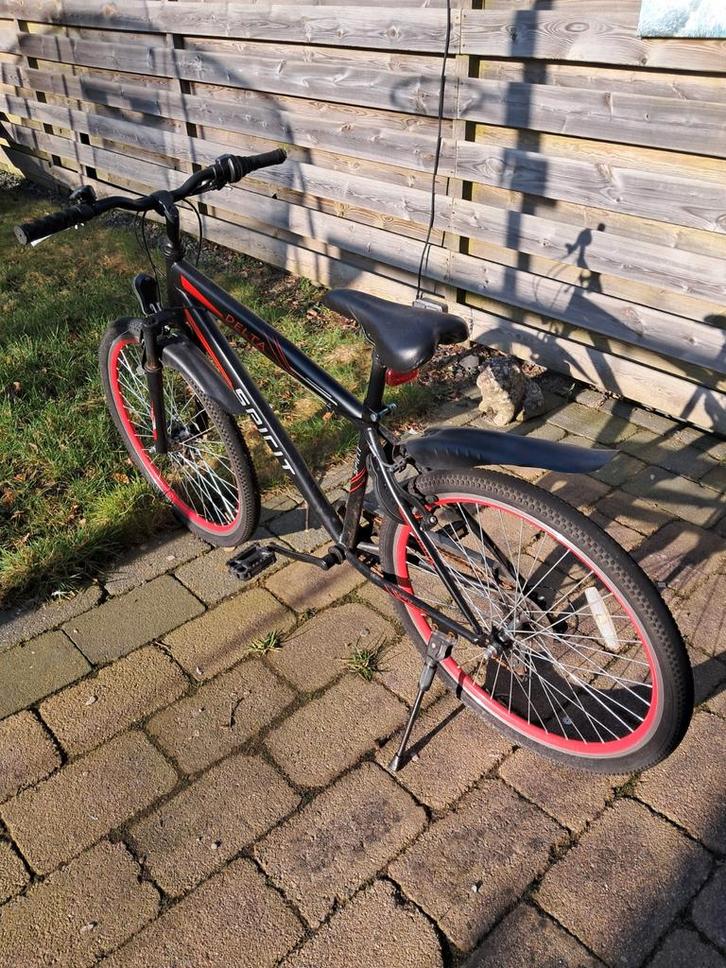 Spirit Delta 6 Speed Jongensfiets 26 inch Rood/Zwart, Fietsen en Brommers, Fietsen | Jongens, Gebruikt, 26 inch of meer, Handrem