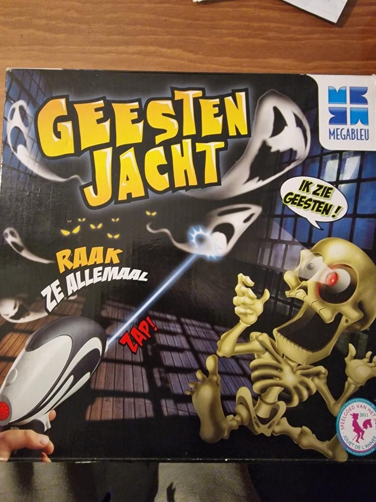 Geesten Jacht Spel - Megableu, Hobby en Vrije tijd, Ophalen of Verzenden, Gebruikt, Megableu