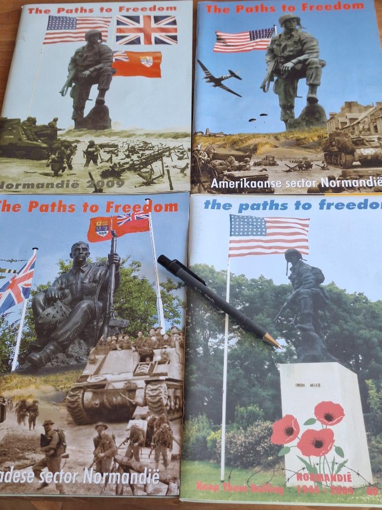 The Paths to Freedom Normandië keep them rolling 4 stuks, Boeken, Ophalen of Verzenden, Tweede Wereldoorlog, Zo goed als nieuw