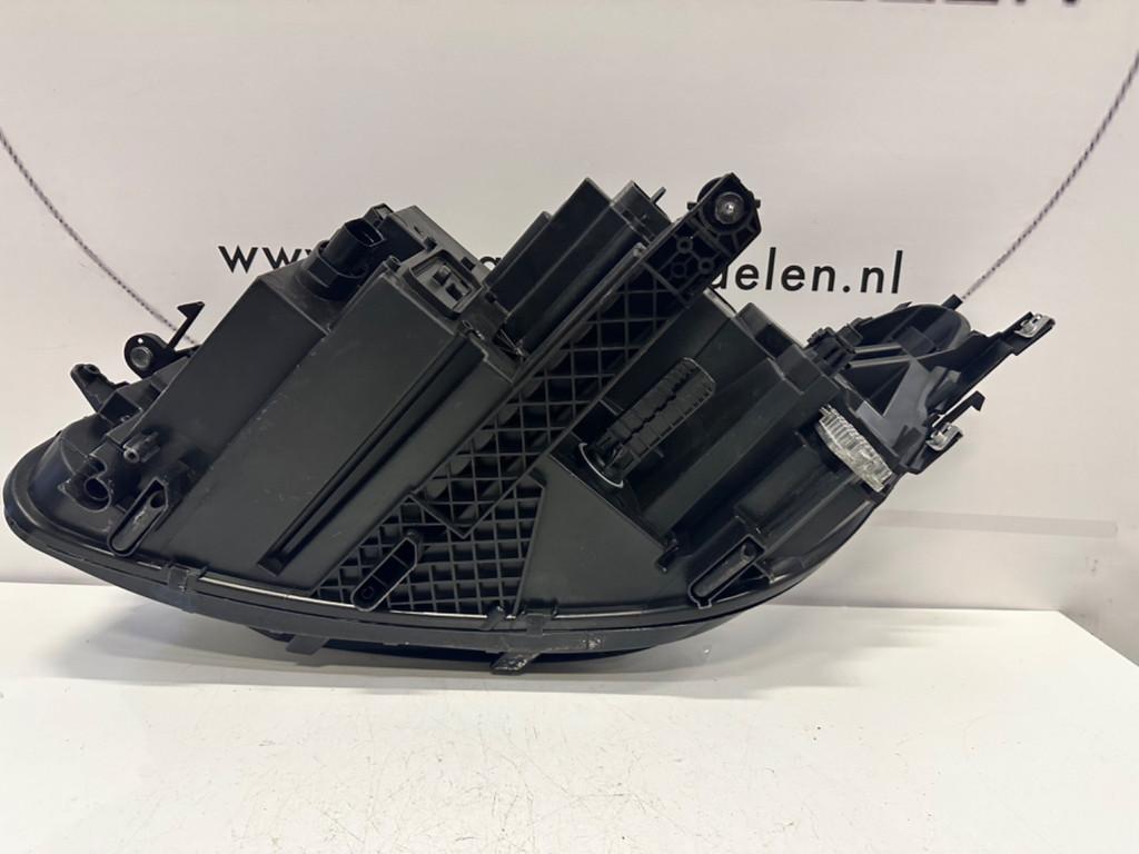 VW TIGUAN 5NB FACELIFT VOL LED KOPLAMP RECHTS 5NB941036C, Gebruikt, Volkswagen, Volkswagen AG, Berliner Ring 2
38440  Wolfsburg, DE
