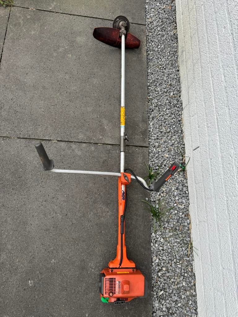 Husqvarna 232RD bosmaaier, Tuin en Terras, Ophalen, Zo goed als nieuw, Benzine