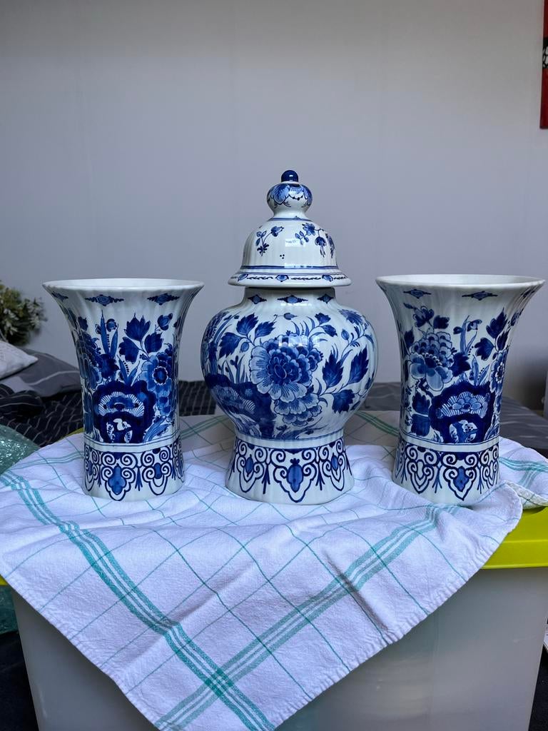 Delfts Blauw Vaas en Gemberpot Set - De Porceleyne Fles, Antiek en Kunst, Antiek | Vazen, Ophalen