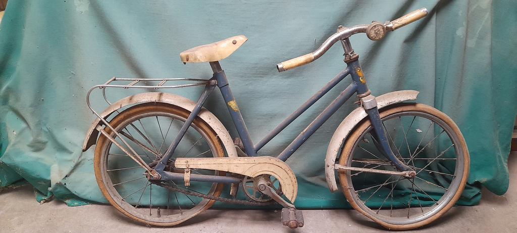 Retro kinderfietsje, schuurvondst, Fietsen en Brommers, Fietsen | Oldtimers, 59 cm of meer, Ophalen