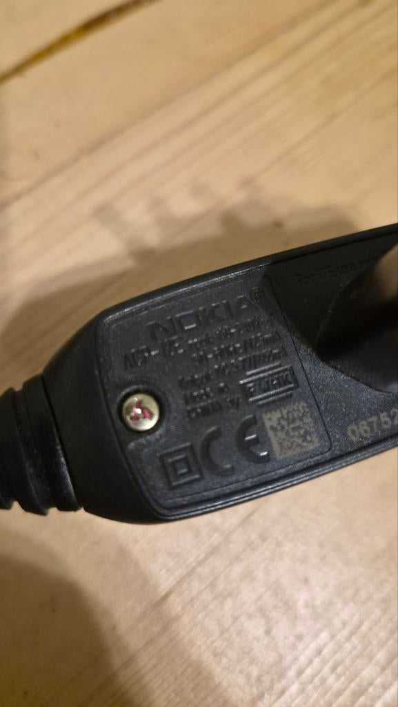 Originele Nokia oplader (AC-12E), Telecommunicatie, Mobiele telefoons | Telefoon-opladers, Ophalen of Verzenden, Gebruikt, Nokia