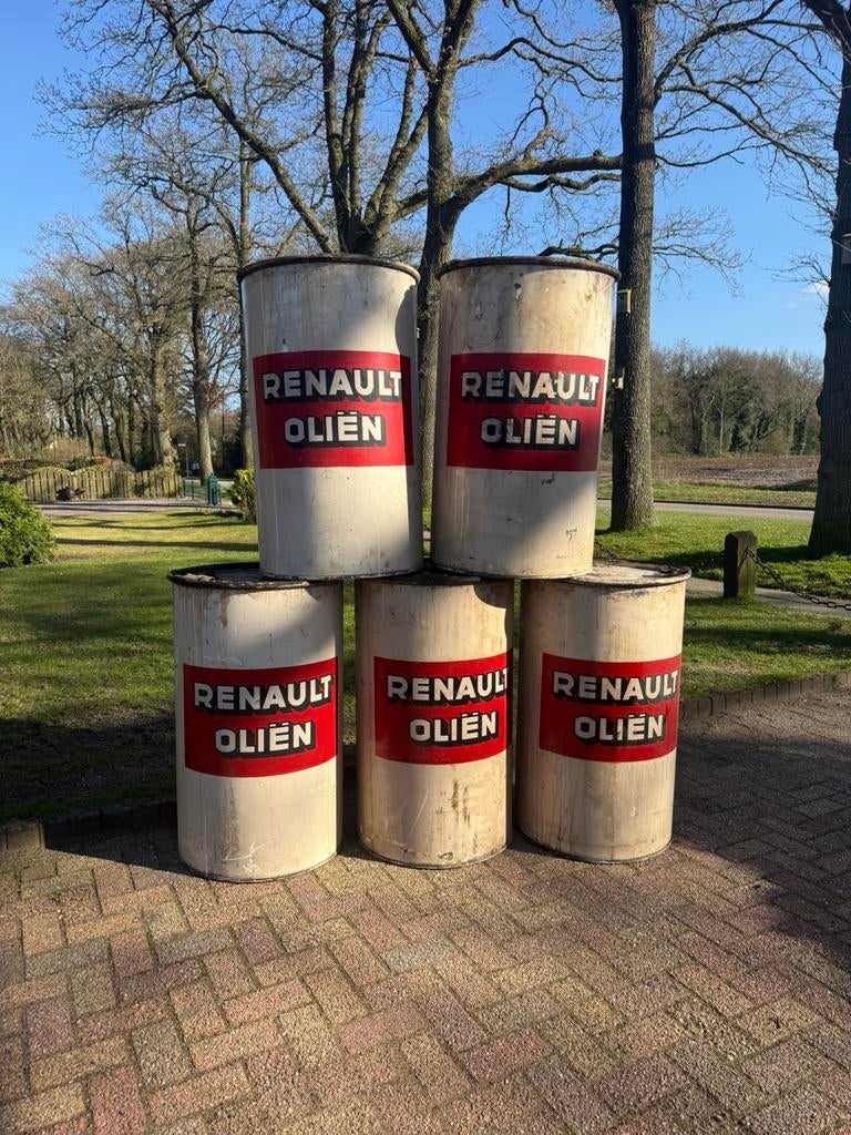 Oude renault olie reclame tonnen vaten oldtimer garage tafel, Verzamelen, Merken en Reclamevoorwerpen, Ophalen, Zo goed als nieuw