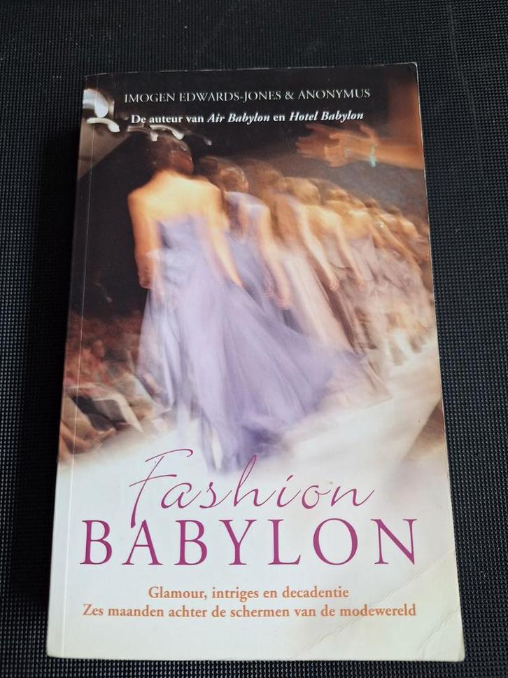 I. Edwards-Jones - Fashion babylon, Boeken, Biografieën, Zo goed als nieuw, Overige, Ophalen of Verzenden