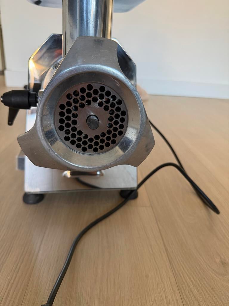 Krachtige Vleesmolen RVS - Zo goed als nieuw, Witgoed en Apparatuur, Minder dan 1 liter, Ophalen, Zo goed als nieuw, 1 snelheid