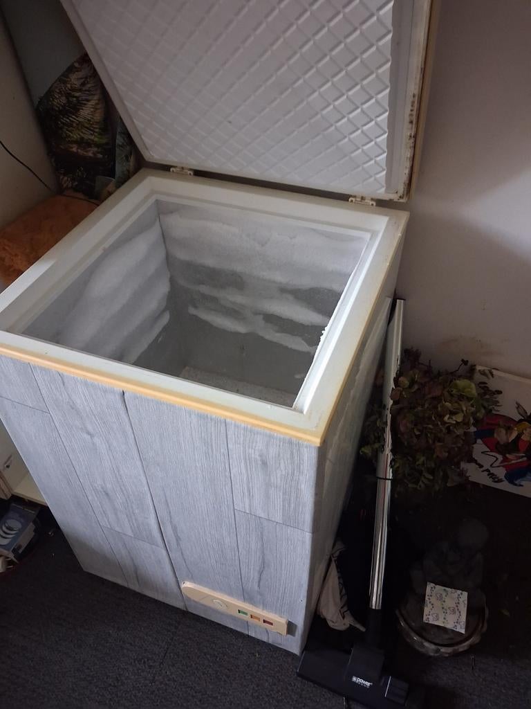 Vrieskist tafel model, Witgoed en Apparatuur, Vriezers en Diepvrieskisten, Ophalen of Verzenden, Minder dan 60 cm, 85 tot 120 cm