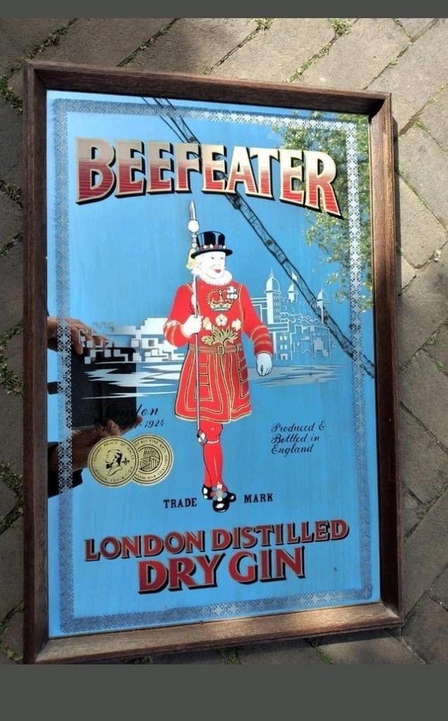 Vintage Beefeater Gin spiegel - London Distilled Dry Gin, Ophalen of Verzenden