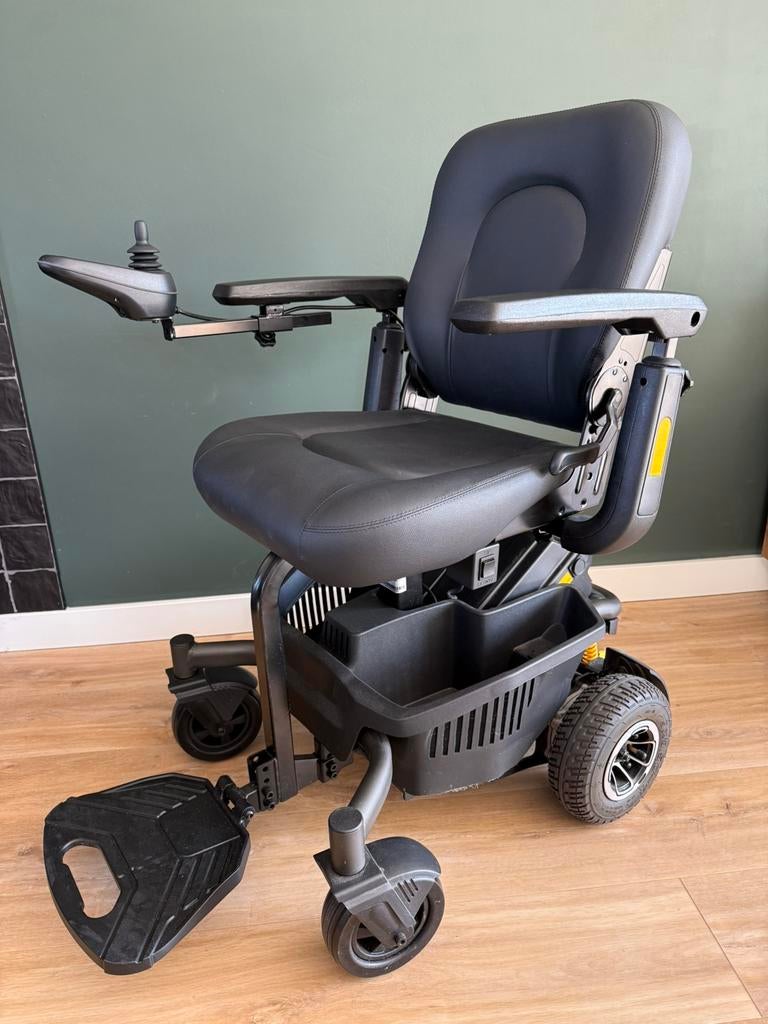 ZGAN Excel E-Smart Plus rolstoel elek. hoog/laag. Nwe accu’s, Ophalen, Inklapbaar, Zo goed als nieuw, Elektrische rolstoel