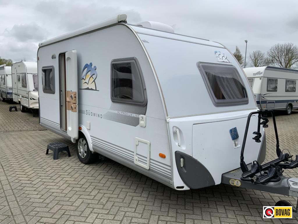 Knaus Sudwind 450 FU Bevrijdingsdag open, Caravans en Kamperen, Caravans, Rondzit, Schokbreker, Bedrijf, Overige typen
