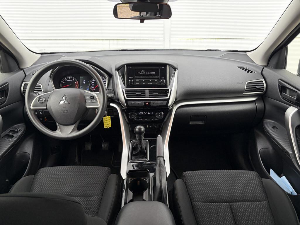 Mitsubishi Eclipse Cross 1.5 DI-T Pure / 18 inch LM op All S, Auto's, Mitsubishi, Voorwielaandrijving, Euro 6, 4 cilinders, Handgeschakeld