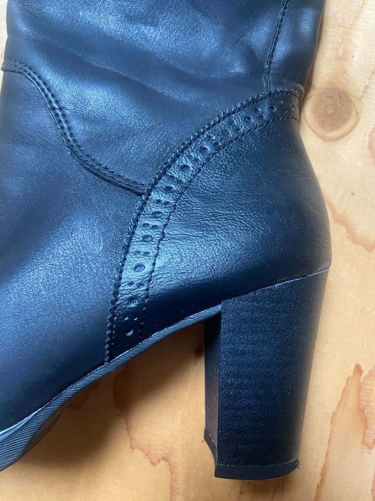 Esprit echt leren laarzen, maat 39, 2x gedragen, Kleding | Dames, Ophalen of Verzenden, Zo goed als nieuw, Zwart, Hoge laarzen