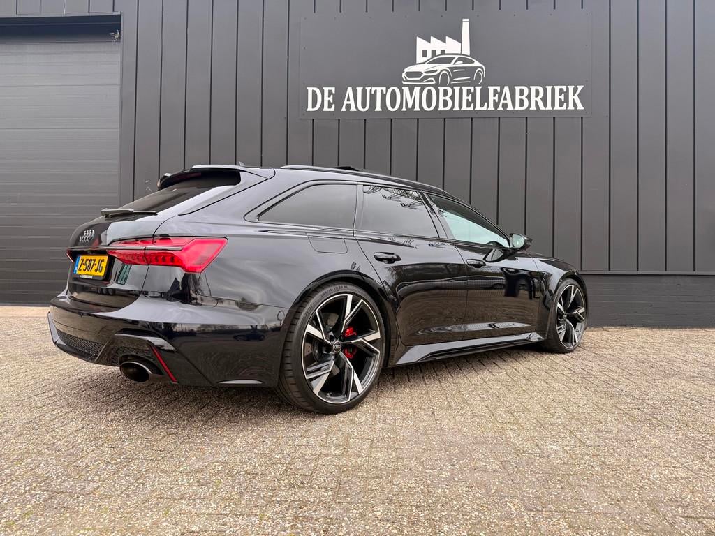 Audi A6 Avant RS 6 TFSI quattro 4WB B&O Dynamic+ HeadUp Kera, Auto's, Audi, Automaat, Adaptive Cruise Control, Gebruikt, 600 pk