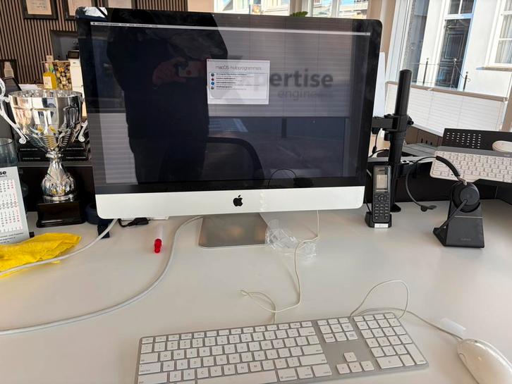 Te koop: Apple iMac (27-inch, Mid 2011) met 1TB opslag., Computers en Software, Apple Desktops, Zo goed als nieuw, iMac, 2 tot 3 Ghz