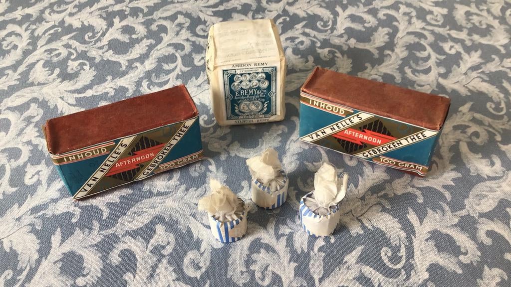 Oude verpakking van Nelle thee stijfsel en Reckitt blauw, Ophalen of Verzenden, Gebruikt, Verpakking