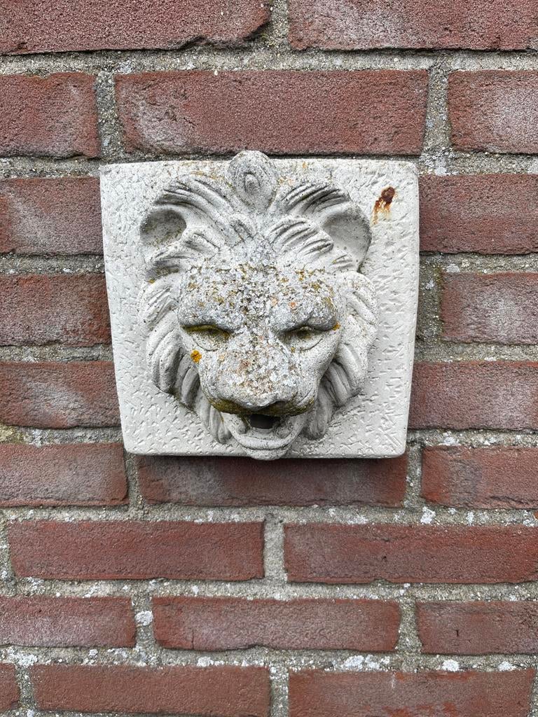 3 stenen leeuwenkoppen - decoratie voor huis en tuin, Ophalen, Gebruikt, Klassiek, Grijs