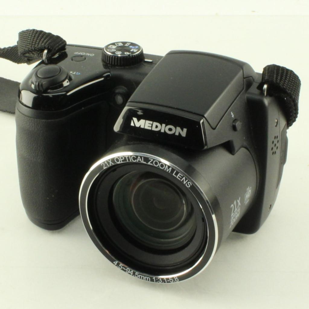 Medion Life X44088 Digitale Camera | A-Grade, Audio, Tv en Foto, Fotocamera's Digitaal, Medion, Zo goed als nieuw, Support@medion.com