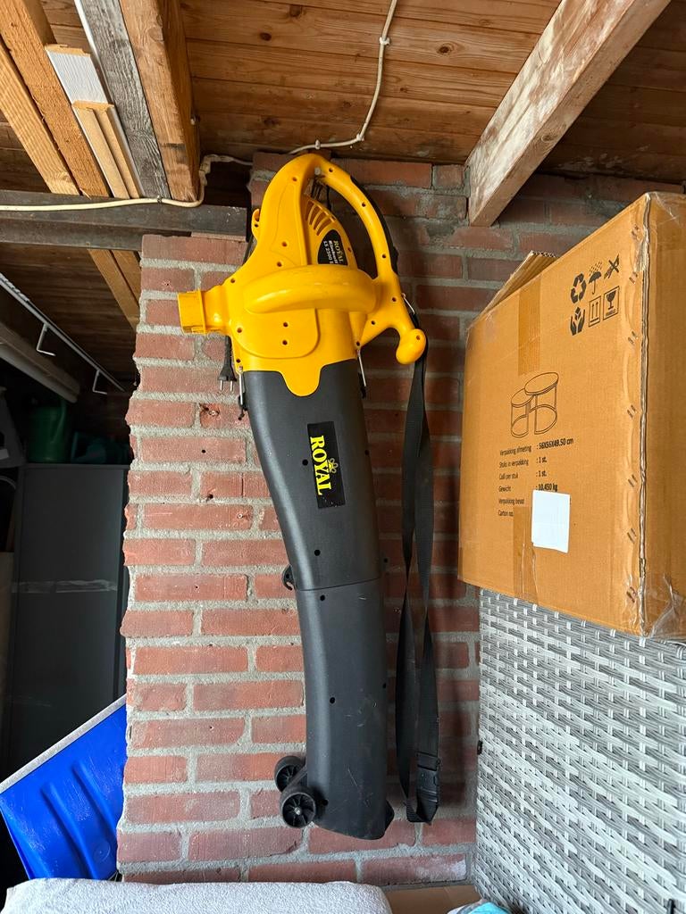 Royal Einhell LS 2500 E bladblazer, Tuin en Terras, Bladblazers, Ophalen, Gebruikt, Handgedragen, Met neuswiel