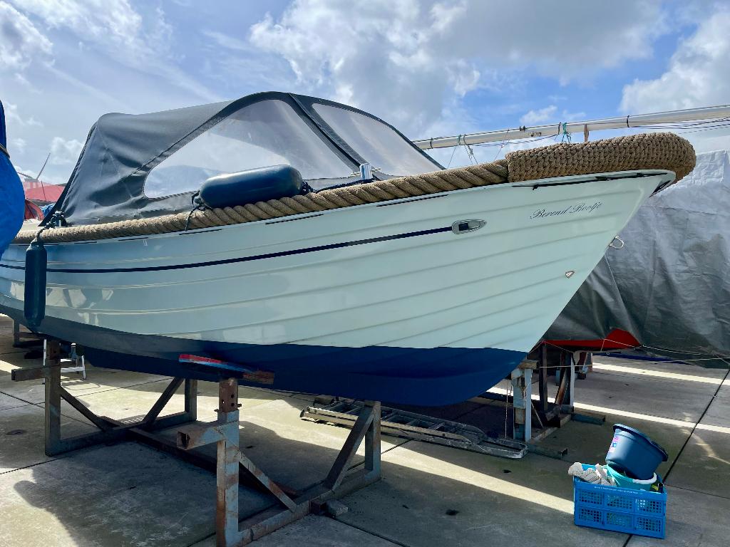 Antaris 630 sloep (2007) – ice blue – vaarklaar, Watersport en Boten, Sloepen, Ophalen, 10 tot 30 pk, Gebruikt, Binnenboordmotor