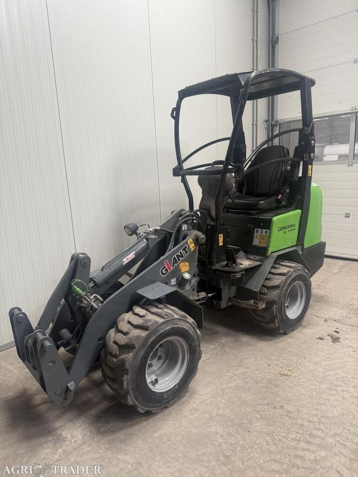 Giant d263sw extra  2019, Zakelijke goederen, Machines en Bouw | Kranen en Graafmachines, Wiellader of Shovel, Ophalen of Verzenden