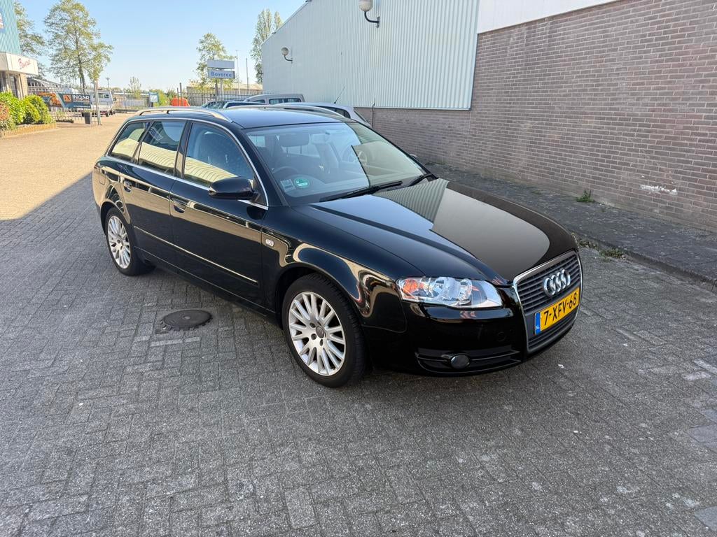 Audi A4 2.0 96KW Avant 2007 Zwart RHD, Auto's, Voorwielaandrijving, 730 kg, 4 cilinders, 1984 cc