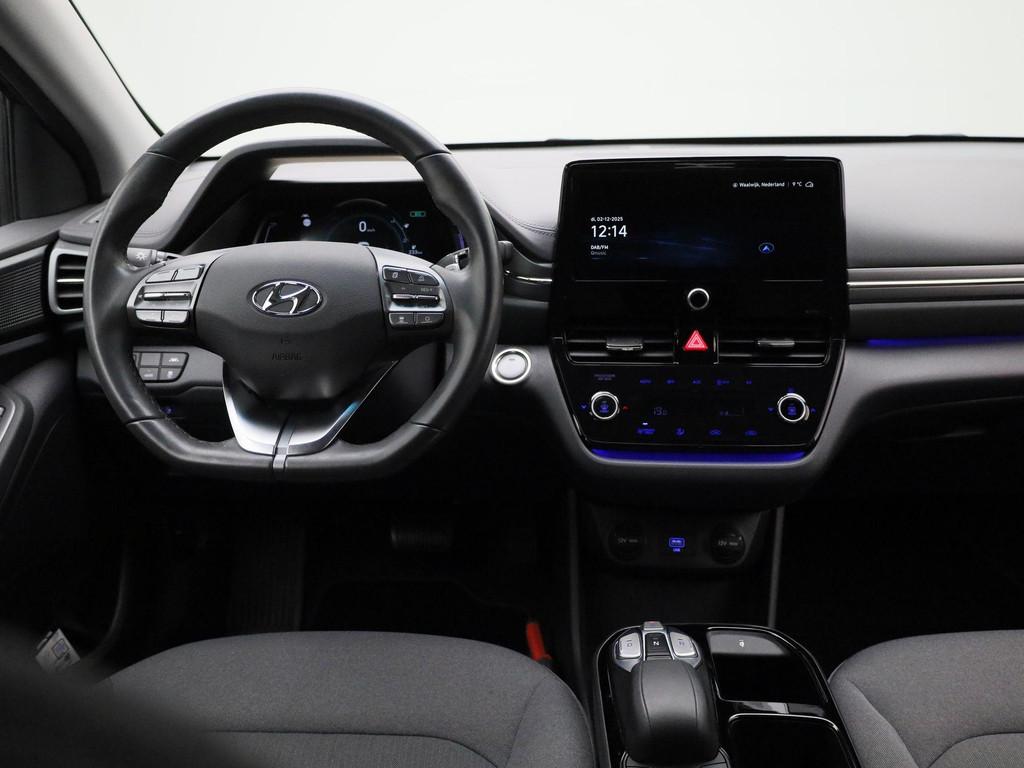 Hyundai IONIQ Comfort EV 38 kWh | Automaat | Apple Carplay/, Auto's, Hyundai, 12 maanden, Gebruikt, Zwart, Origineel Nederlands