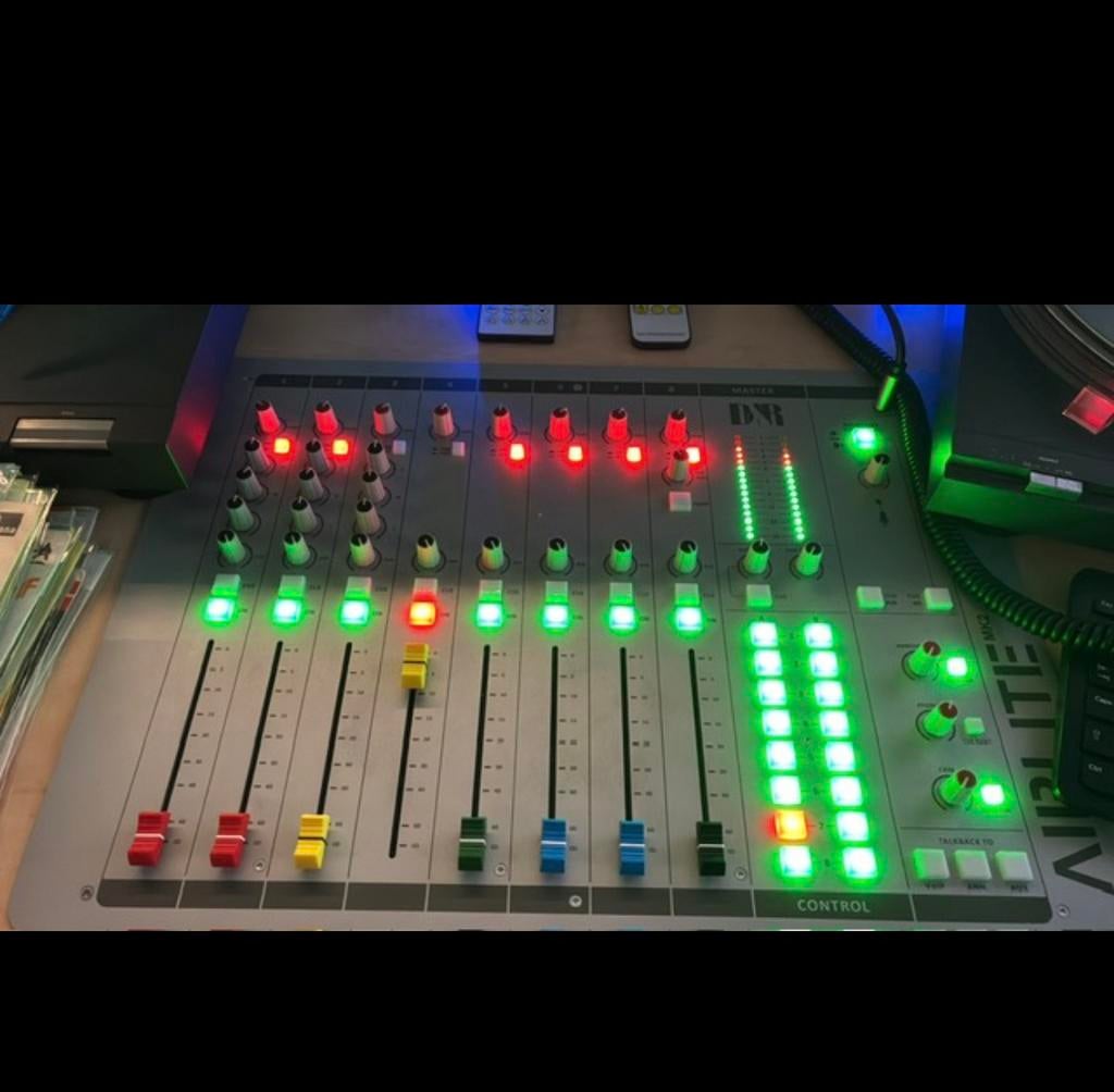 Te Koop In uitstekende staat verkerende D en R airlite MK2, Muziek en Instrumenten, Mengpanelen, Ophalen of Verzenden, Zo goed als nieuw