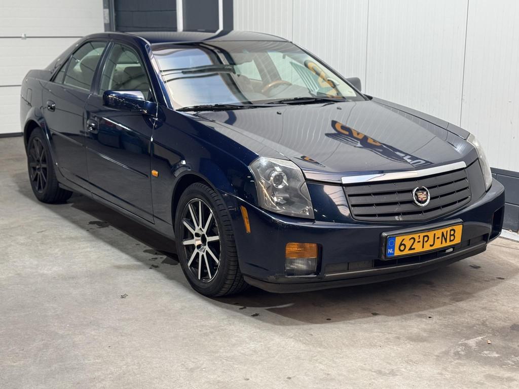 Cadillac CTS 3.2 V6 Leuke Stoere wagen, Auto's, Cadillac, Gebruikt, Blauw, Sedan, 102 €/maand