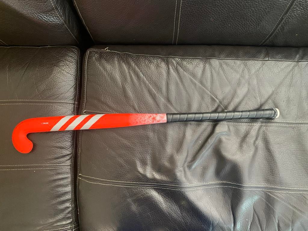 Adidas Estro 7 hockeystick - 34 inch, Sport en Fitness, Hockey, Ophalen of Verzenden, Gebruikt, Stick