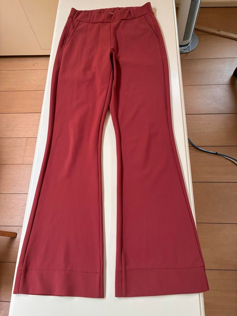 Studio Anneloes xs wijnrode broek travelstof, Ophalen of Verzenden, Zo goed als nieuw, Maat 34 (XS) of kleiner, Lang