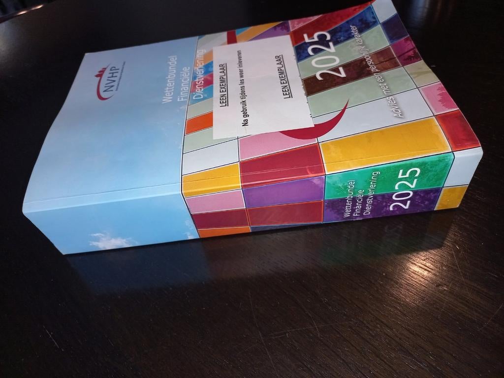 Wettenbundel Financiële Dienstverlening 2025 NVHP, Boeken, Ophalen of Verzenden, Beta, Zo goed als nieuw, HBO