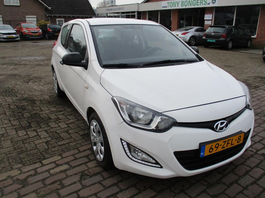 Hyundai 1.1 CRDI I-Drive (bj 2012), Auto's, Overige modellen, Wit, 75 pk, Onderhoudsboekje