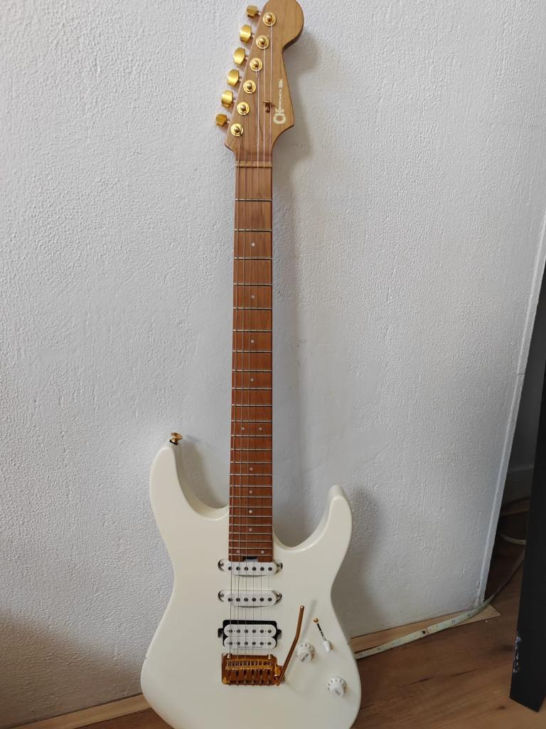 Charvel dk 24, Muziek en Instrumenten, Ophalen, Gebruikt, Solid body, Overige merken