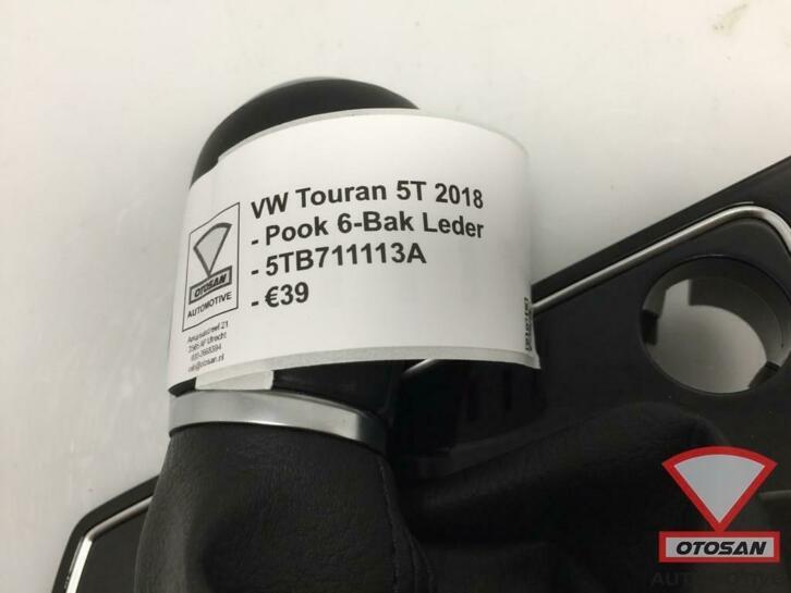 vw touran 5t 2018 pook 6 bak leder leer 5tb711113a, Auto-onderdelen, Interieur en Bekleding, Gebruikt, Volkswagen, Volkswagen AG