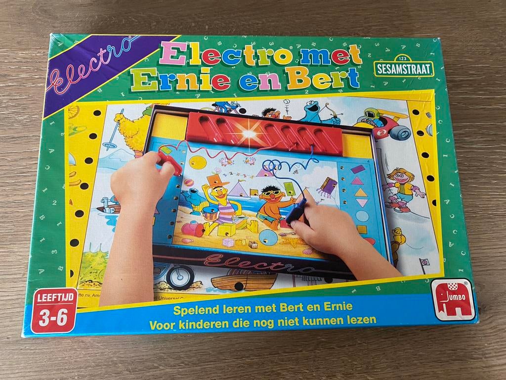 Junbo Electro; Sesemstraat Bert & Ernie, Een of twee spelers, Ophalen of Verzenden, Zo goed als nieuw