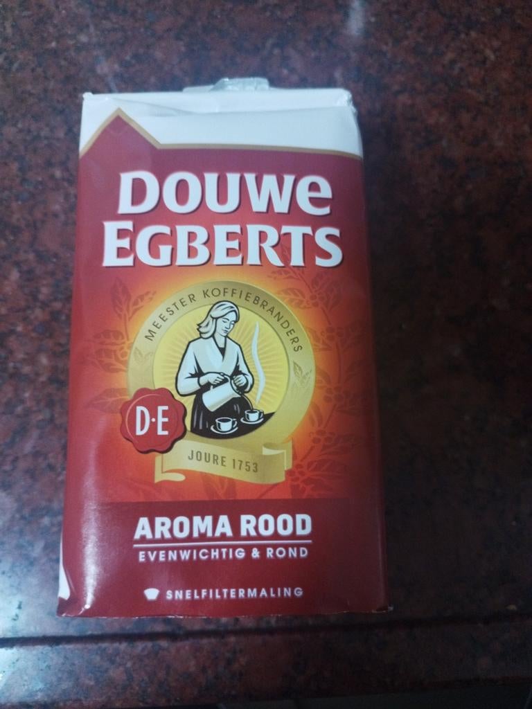 Douwe Egberts aroma rood koffie, Ophalen