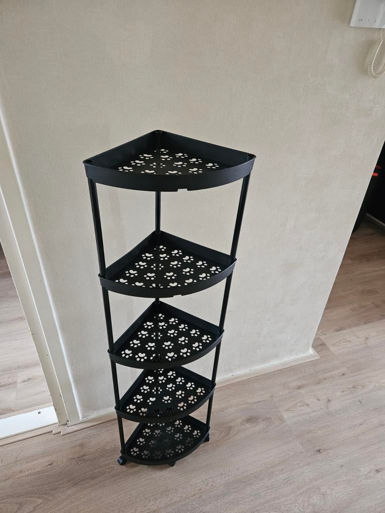 Zwart hoekrek met 5 planken, Huis en Inrichting, Ophalen
