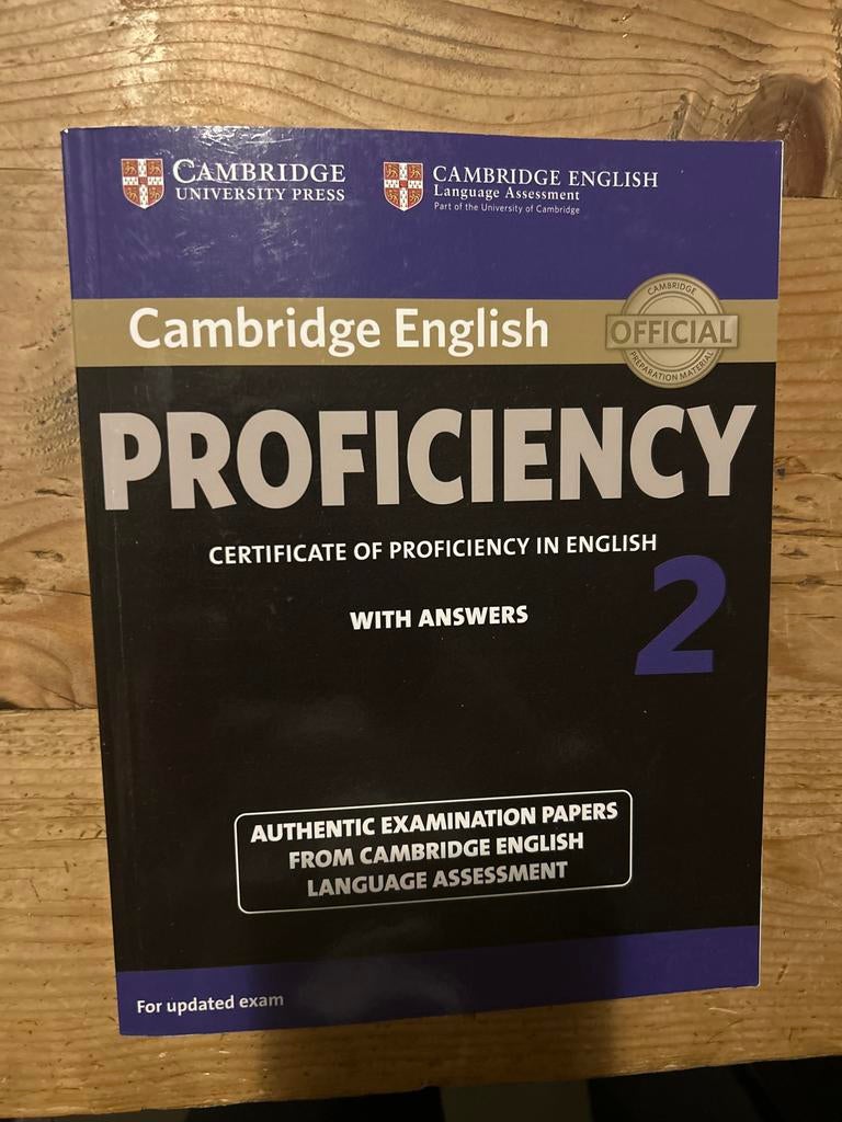 Cambridge English Proficiency 2 met antwoorden, Boeken, Ophalen of Verzenden, Zo goed als nieuw, Non-fictie