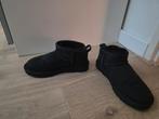 UGG Classic Ultra Mini-laars maat 36, UGG, Ophalen of Verzenden, Zo goed als nieuw, Zwart