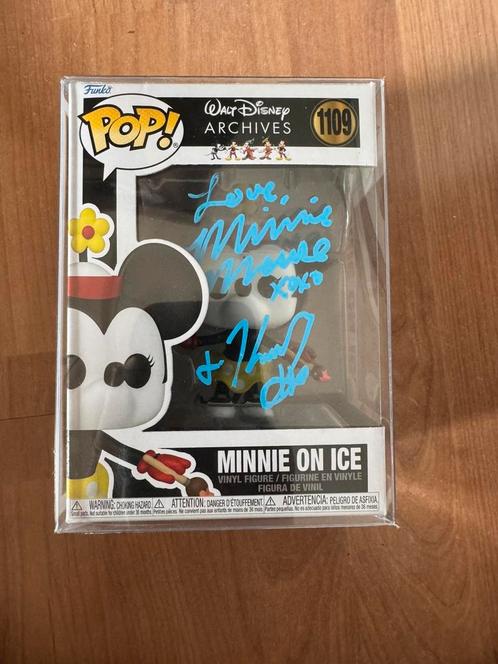 Funko Pop Minnie on Ice #1109 - gesigneerd door voice actor, Verzamelen, Poppetjes en Figuurtjes, Ophalen of Verzenden