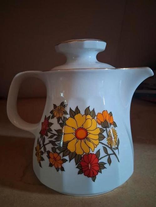 **Te koop: Bareuther Waldsassen Bavaria theepot/koffiepot –, Antiek en Kunst, Antiek | Servies los, Ophalen of Verzenden