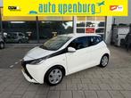 Toyota Aygo 1.0 VVT-i x-play * 117.061 Km * Airco * Navi * L, Voorwielaandrijving, Euro 5, Stof, Gebruikt