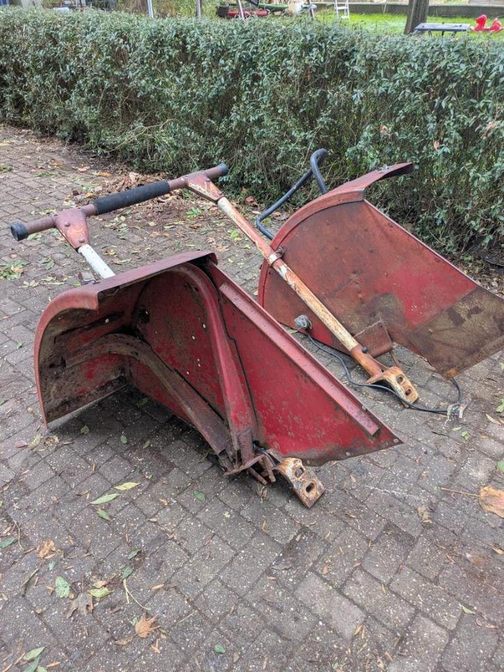 Spatborden + rolbeugel International 453 IHC, Zakelijke goederen, Agrarisch | Tractoren, 7500 tot 10000, Case IH, tot 80 Pk, Gebruikt